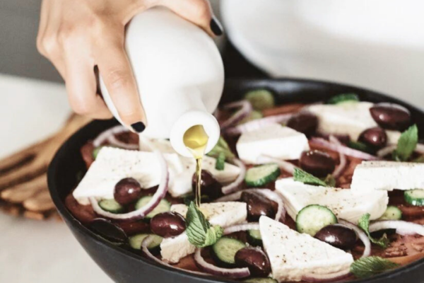 De perfecte olijfoliefles: Een must-have in elke keuken